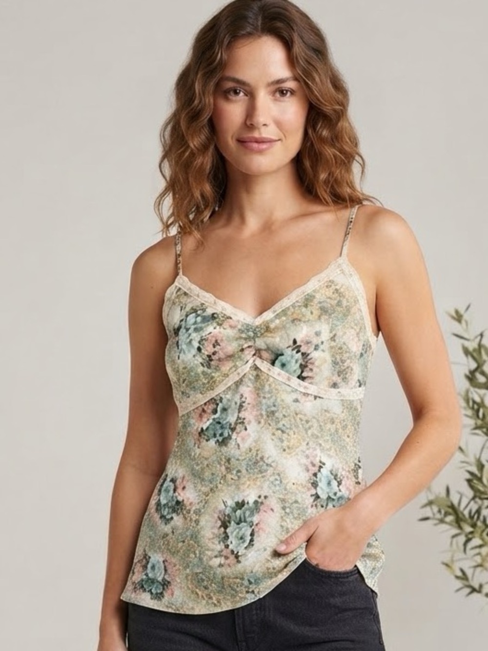 Vanity Floral Lace-Trim Camisole - Mint Green & Blush